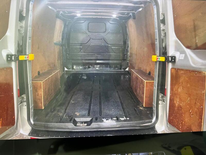 FORD TRANSIT CUSTOM