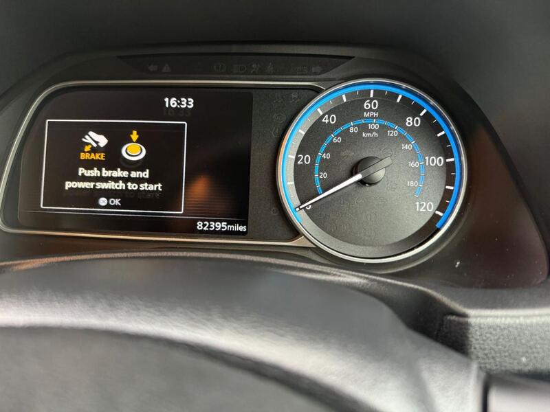NISSAN LEAF