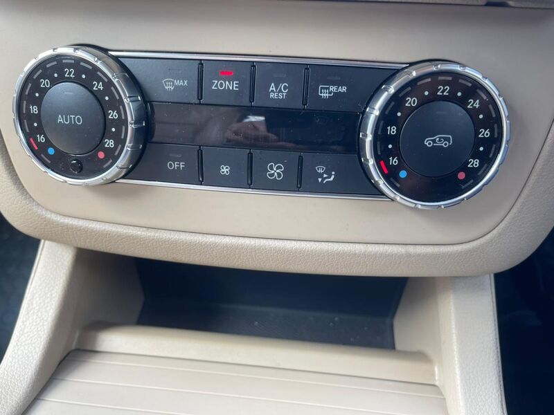 MERCEDES-BENZ M CLASS